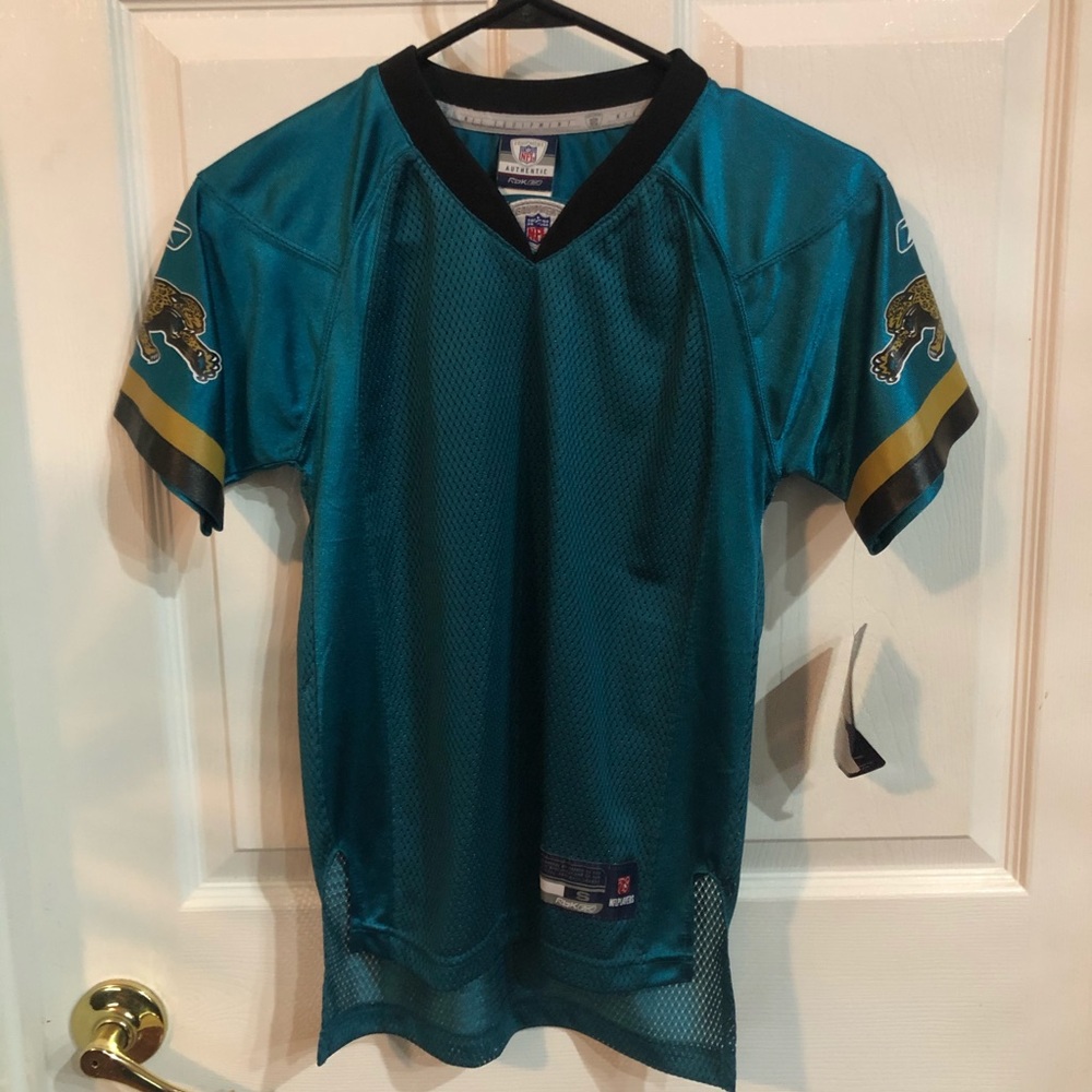 🆕 Jaguars NFL kids shirt size small